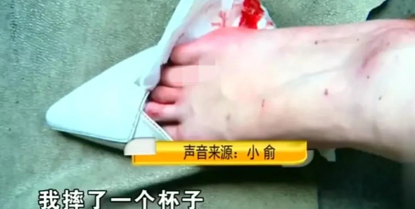 4女生KTV点男模陪一整晚只给500，被揍后正脸曝光长相和行太为反差（组图） - 7