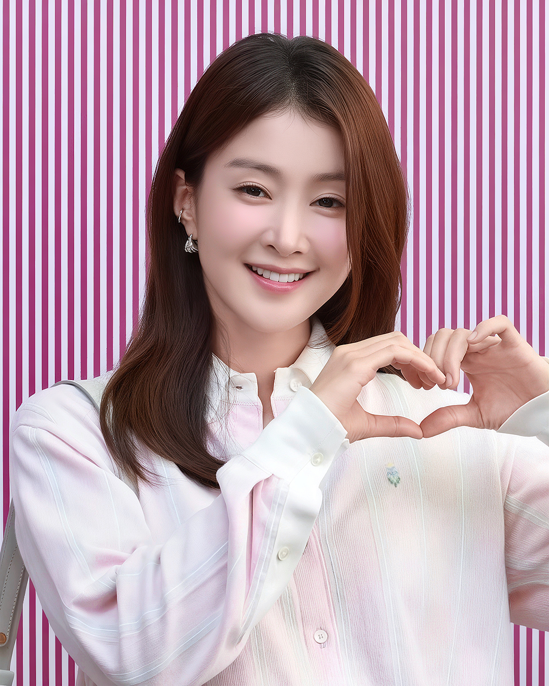 韩性感金刚芭比官宣2胎!“去前夫留子”用冷冻胚胎生女,孕前体脂8%,曾背长子爬喜马拉雅山(组图) - 4