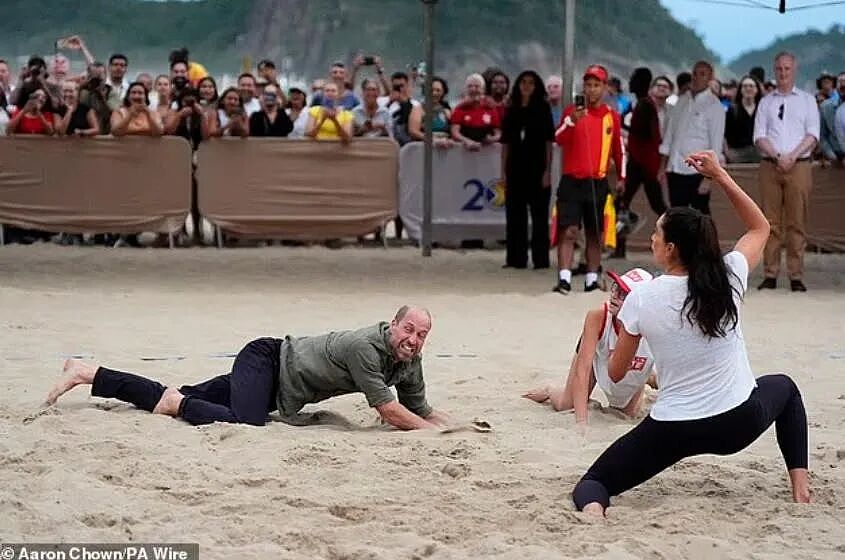 威廉王子访问巴西,上个厕所被夸不停:好亲民,跟他妈妈一样!(组图) - 7