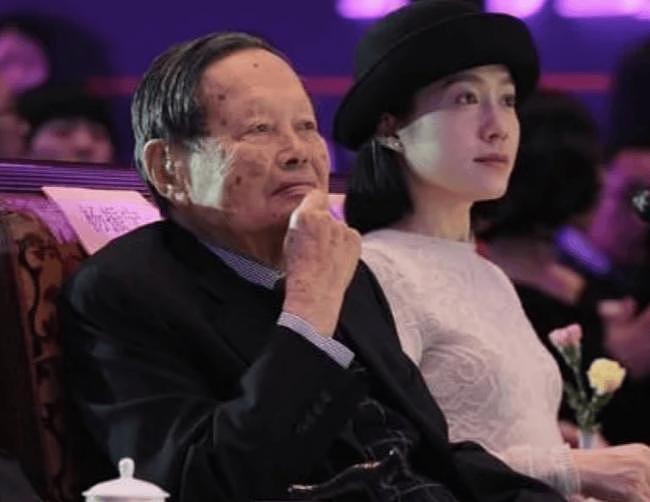 网传翁帆将要去英国留学两年（组图） - 7