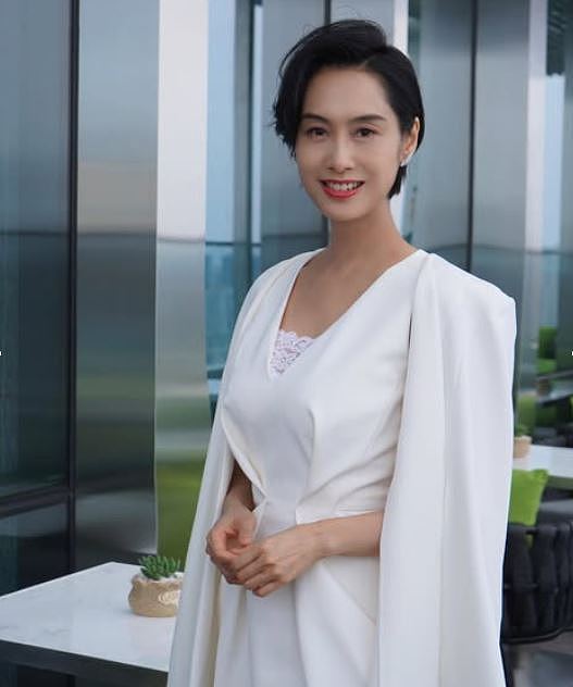朱茵哭喊“我被骗了” ！王晶把爱情片拍成三级片（图） - 2