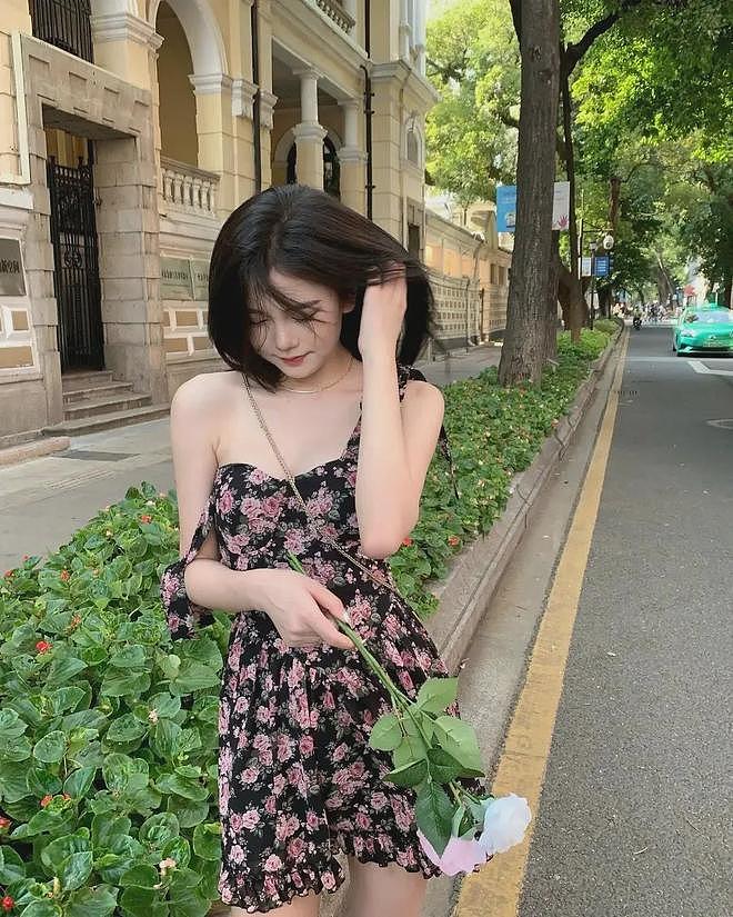 【美女】甜美女神前凸后翘，肤白水嫩又纯又欲，这也太美了吧！（组图） - 3