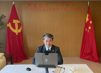 敢插手台海就斩断你脖子!中国外交官炮轰高市早苗引爆热议,美日官方齐批:逾越外交礼节(组图) - 5