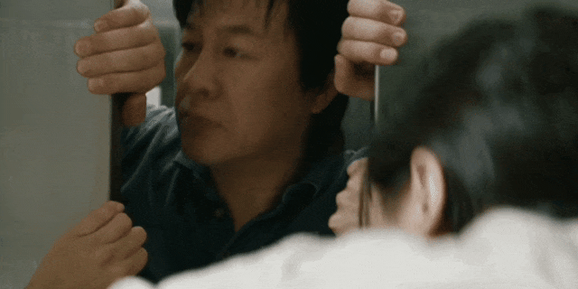 内娱热搜第一的争议新作：“影后”辛芷蕾到底演得好不好？（组图） - 4