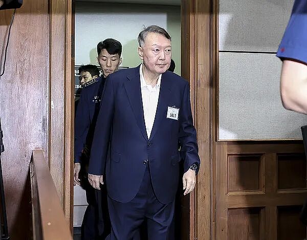 尹锡悦看守所内收到超6.5亿韩元巨款，金建希收到约2250万韩元，看守所回应（组图） - 2