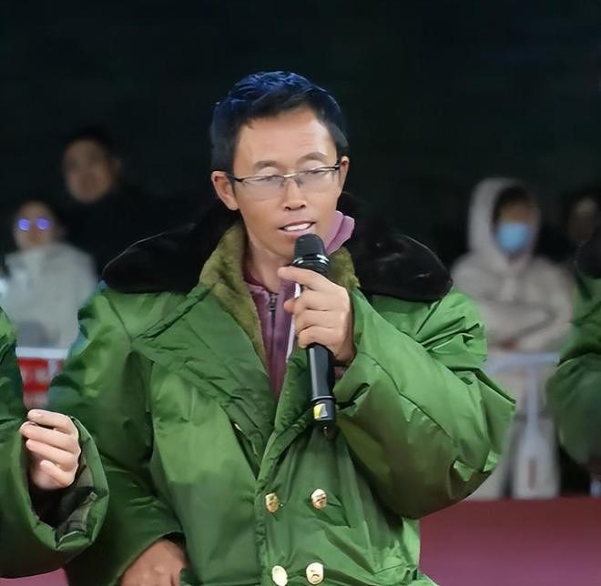传农民歌手李根去世!曾凭《快乐老家》走红,被网友称灵魂歌手(组图) - 13
