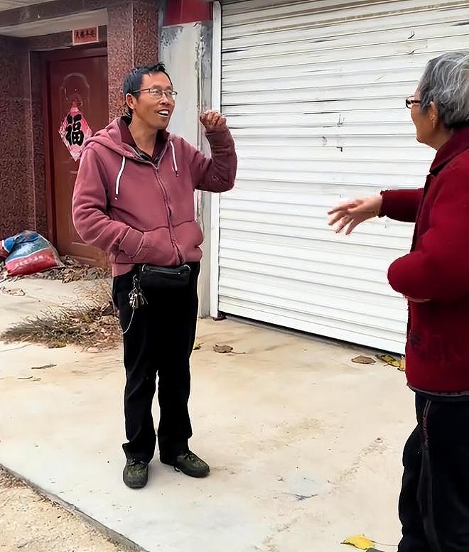 传农民歌手李根去世!曾凭《快乐老家》走红,被网友称灵魂歌手(组图) - 8