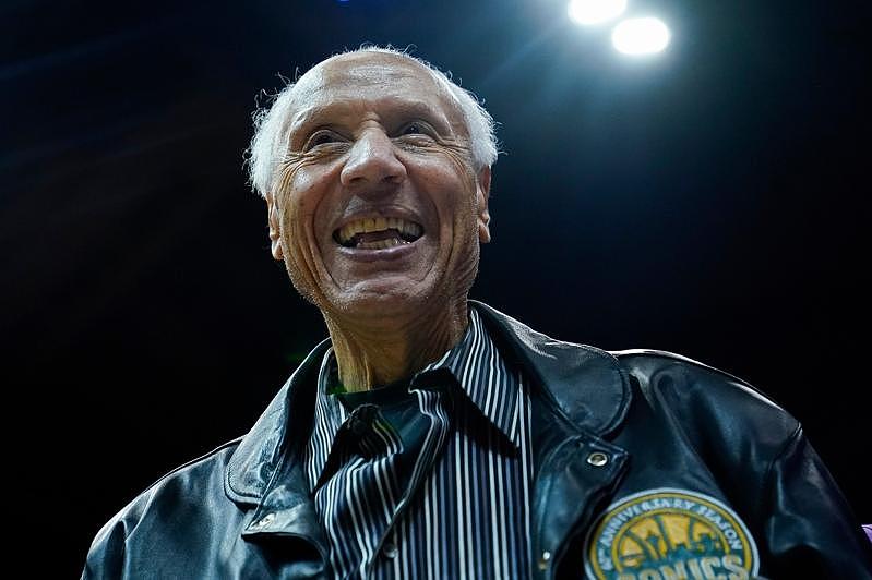 NBA传奇人物威肯斯辞世，史上首位千胜教头，享寿88岁（组图） - 1