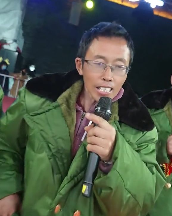 传农民歌手李根去世!曾凭《快乐老家》走红,被网友称灵魂歌手(组图) - 14