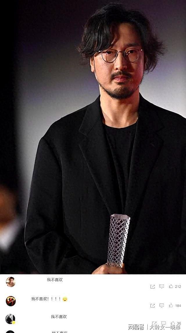 连爆2大行业瓜！大花回应只字不提影帝，阔太倒油导演，都不装了（组图） - 1