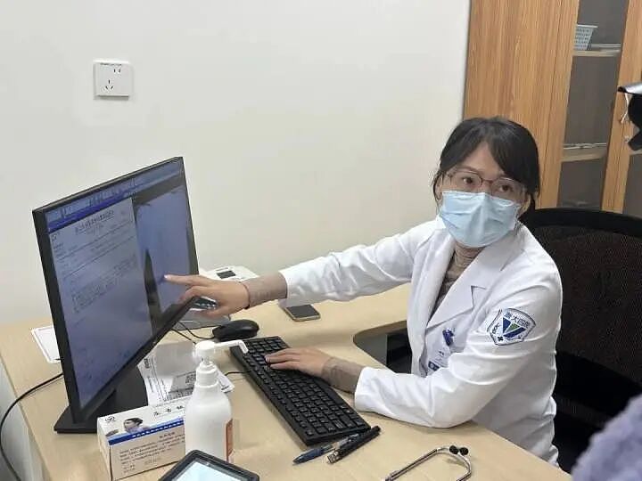 发热仅1天，12岁女孩肺全白了！专家：极度危险，千万别当普通感冒（组图） - 5