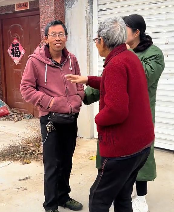 传农民歌手李根去世!曾凭《快乐老家》走红,被网友称灵魂歌手(组图) - 9