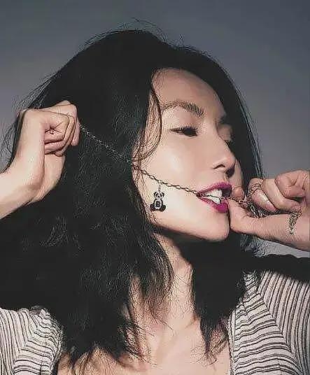 关之琳与张曼玉，就这样写下了自己的人生，三观如此不同，结局却一样（组图） - 2