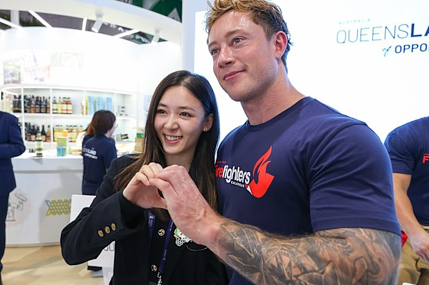 在上海进博会上,这6名澳洲人意外爆火!全场排队求合影(组图) - 9