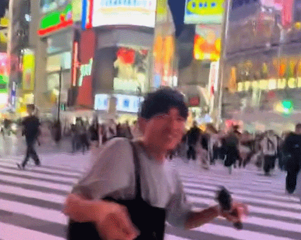 中国网红在涩谷十字路口大跳群舞引发众怒！当地网友齐喊：滚出日本（视频/组图） - 11