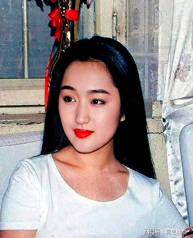 这一次，54岁不婚不育的杨钰莹，原来早已经上了另一条大道（组图） - 6