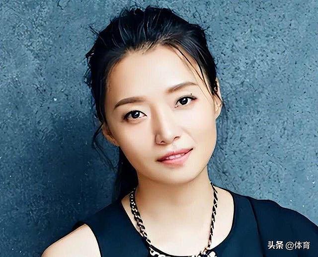 亮剑20年后，两位演员不幸遗憾离世，漂亮的秀芹低调嫁人（组图） - 2