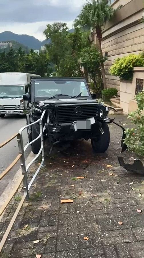 知名导演陈可辛驾豪车出车祸！车头撞路边护栏损毁严重，警方介入调查（视频/组图） - 3