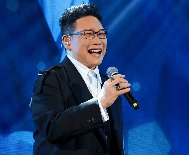 苏永康被曝出轨！与女子十指紧扣举止亲密，劣迹太多网友呼吁封杀（组图） - 1