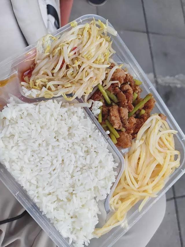 日薪3万到1千,郑州短剧导演猝死在转行后(组图) - 13