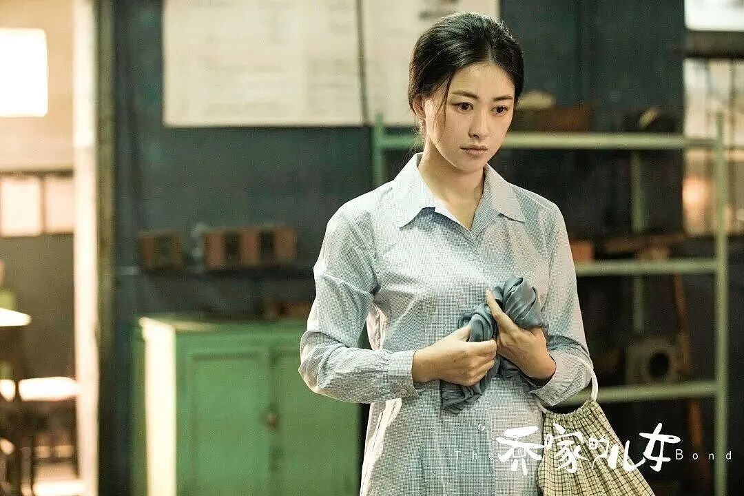 让朱珠当开门丫鬟,富家女当资源咖,急疯了多少打工人?(组图) - 17