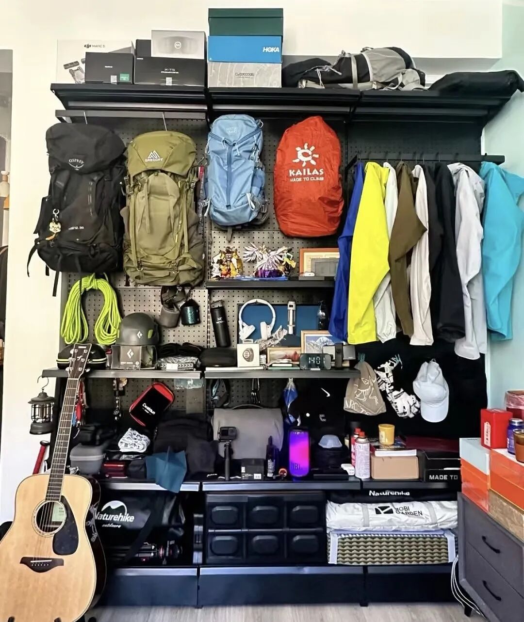 50元的外卖工服,把中产三宝的体面戳破了(组图) - 26
