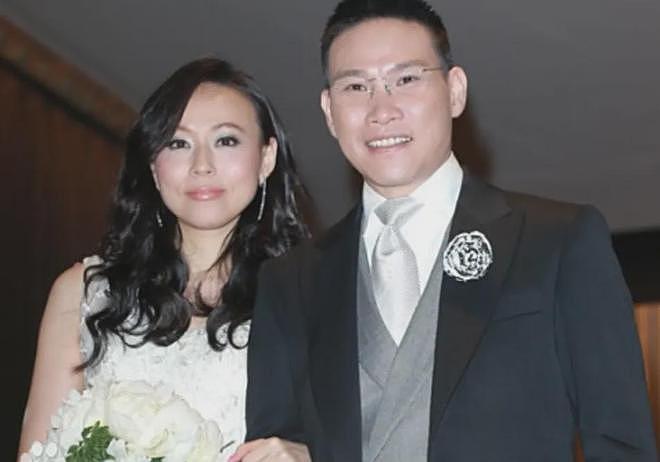 苏永康被曝出轨！与女子十指紧扣举止亲密，劣迹太多网友呼吁封杀（组图） - 6