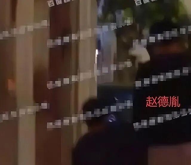 和赵德胤恋情真相大白5个月，赵丽颖近况曝光，冯绍峰当初没说错（组图） - 4