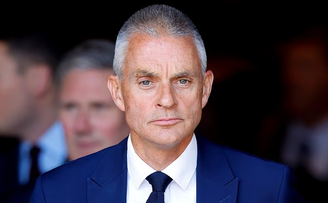 英美罕见狗血大戏！特朗普怒告BBC：fake news！要么公开道歉，要么赔我10亿美元（组图） - 10