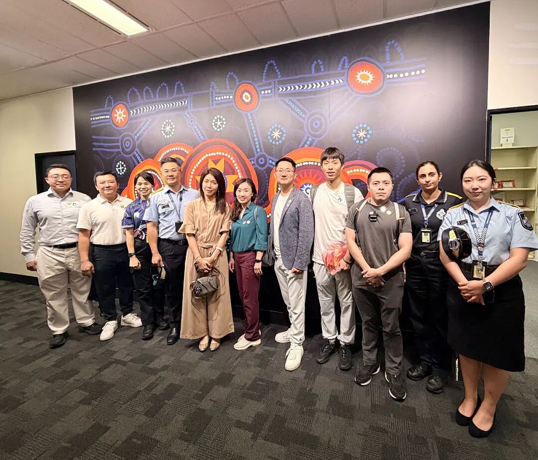 澳大利亚昆士兰潮汕商会及青年会代表参访昆士兰警察总部与警察博物馆(组图) - 3