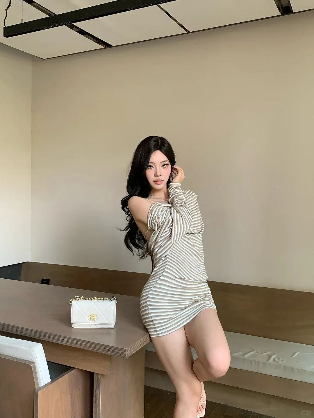 【美女】翘臀女神，总被这类男人拿下（组图） - 11
