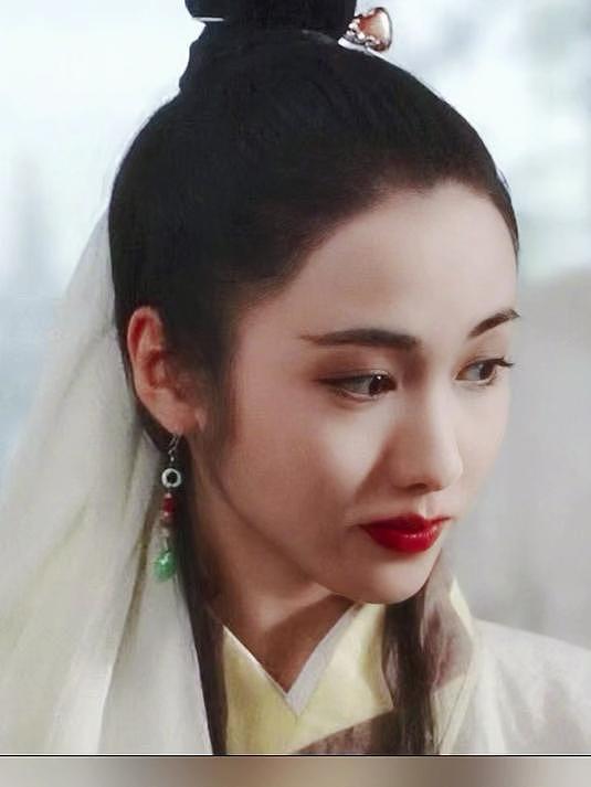 罕见露面的黎姿：曾被张柏芝怒赞最美，事业第二春时退圈后悔吗（组图） - 21