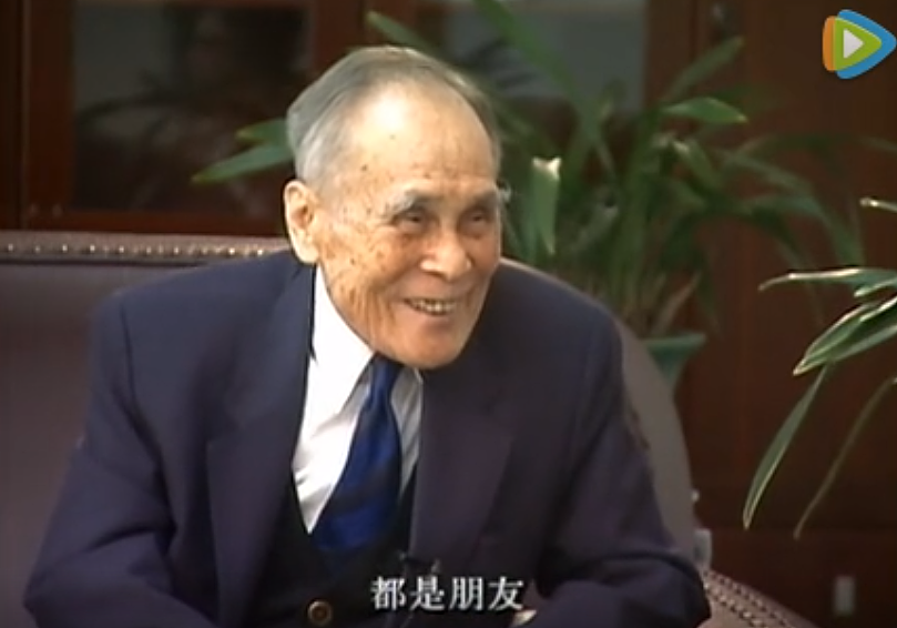 裸捐2000亿，李嘉诚扶棺，一生无房无车的“最穷富豪”，谁还记得他？（组图） - 25