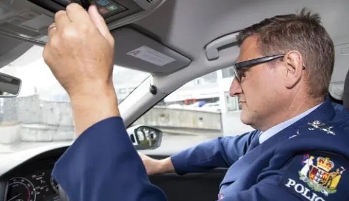 新西兰警界爆炸性丑闻:腐败、恋童、出轨!前高层全“翻车”,150页调查书揭露潜规则(组图) - 3