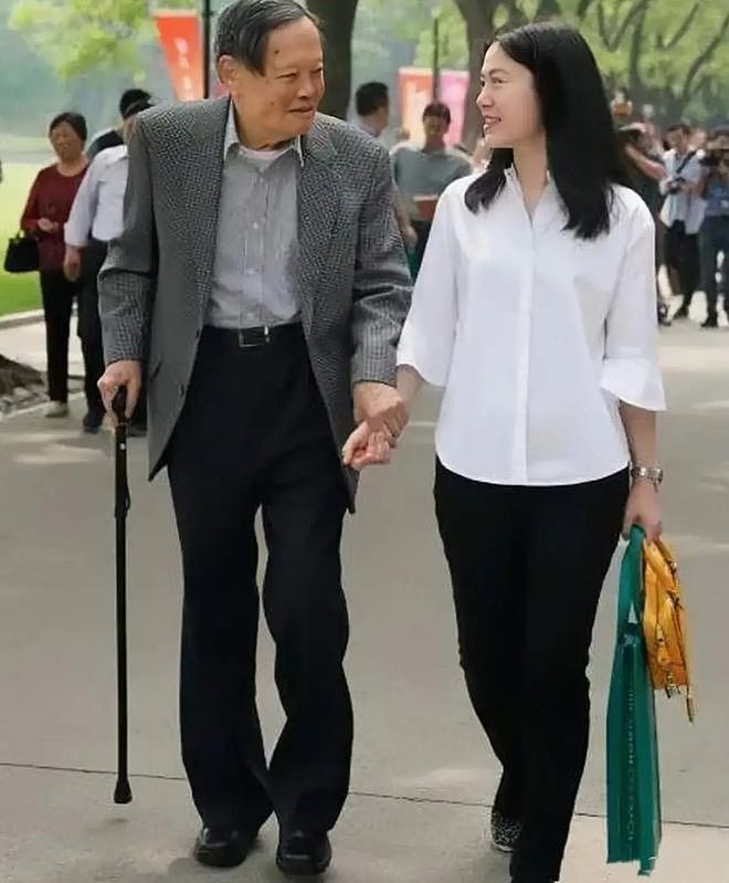 翁帆杨振宁婚后有过三次争吵:但让人看了却很甜蜜(组图) - 9