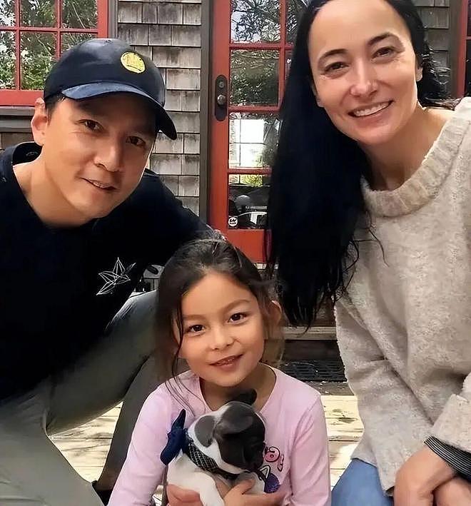 结婚14年后吴彦祖47岁妻子近照曝光，被网友吐槽（组图） - 3