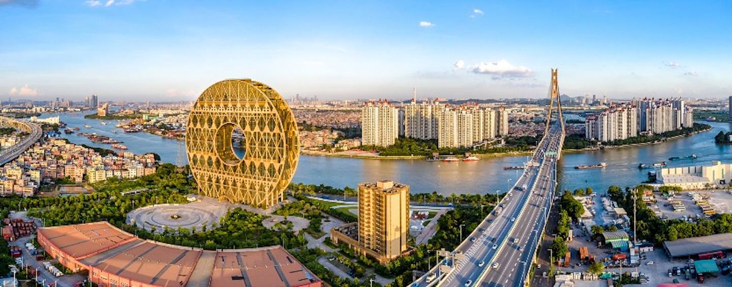 被评为“最丑建筑”,广州铜钱大厦挂拍15天无报名(组图) - 2