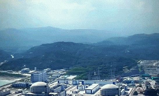 中国推促进民间投资措施：铁路、核电等持股比例可逾一成（组图） - 1