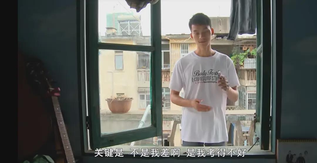 高考16次的唐尚珺直播带货，网友们决定不笑他了（组图） - 8