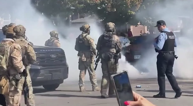 ID未随身带，家人补送也没用！多名华人遭ICE盘问后拘捕，合法入境无犯罪记录（组图） - 1