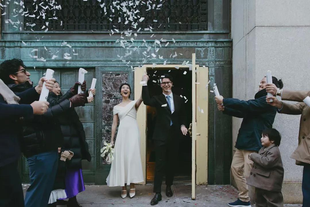 纪梵希家族继承人大婚!自曝“最抠婚礼”,戒指0元购...(组图) - 27