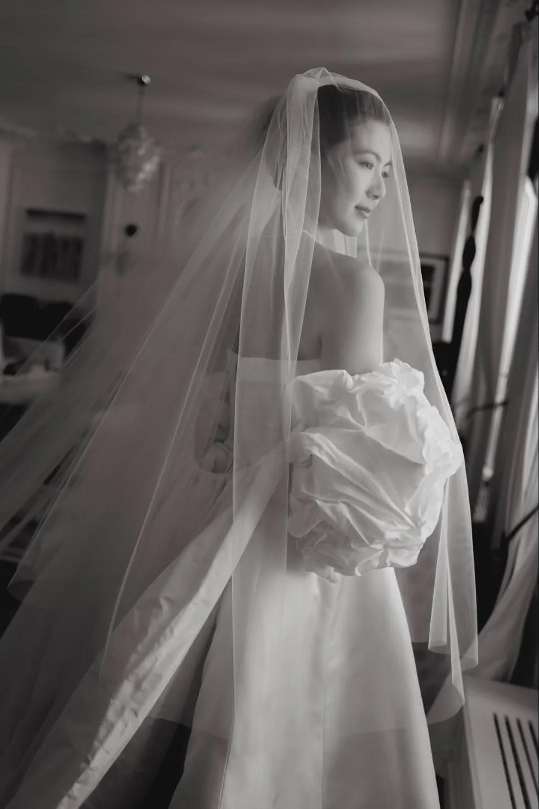 纪梵希家族继承人大婚!自曝“最抠婚礼”,戒指0元购...(组图) - 18