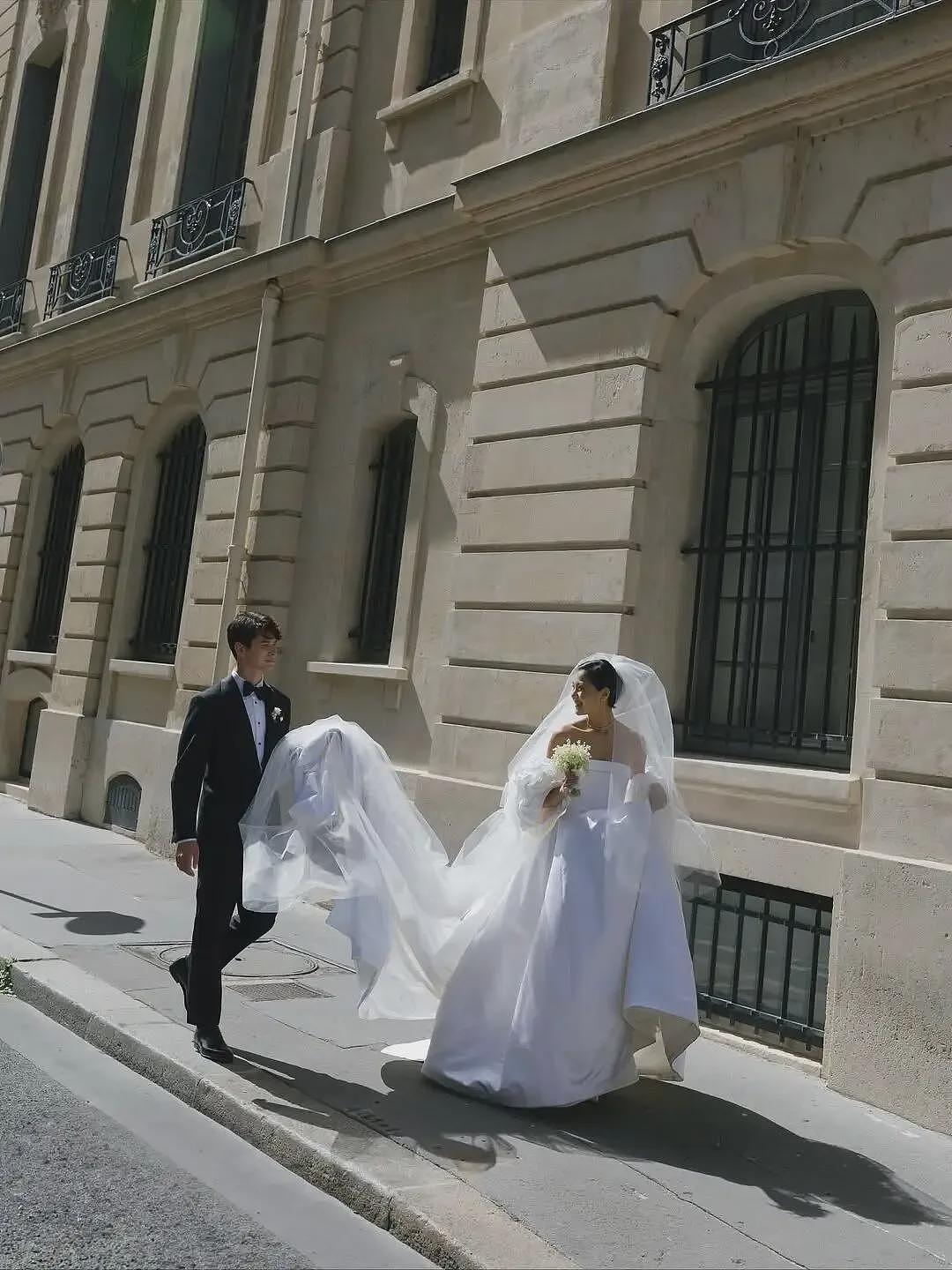 纪梵希家族继承人大婚!自曝“最抠婚礼”,戒指0元购...(组图) - 29