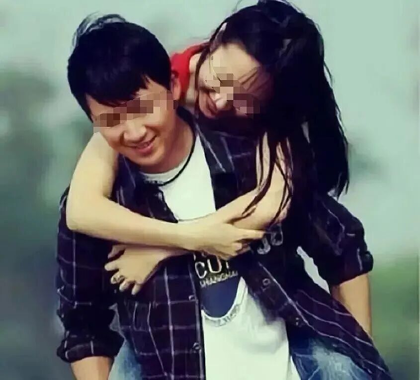 离婚13年后，潘粤明再传新喜讯！曾被舆论压垮，如今东山再起，51岁喜迎爱情与事业双丰收（组图） - 1