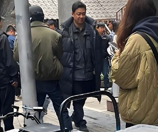 董洁控诉潘粤明家暴十年后，他携三部新剧杀回巅峰（组图） - 4