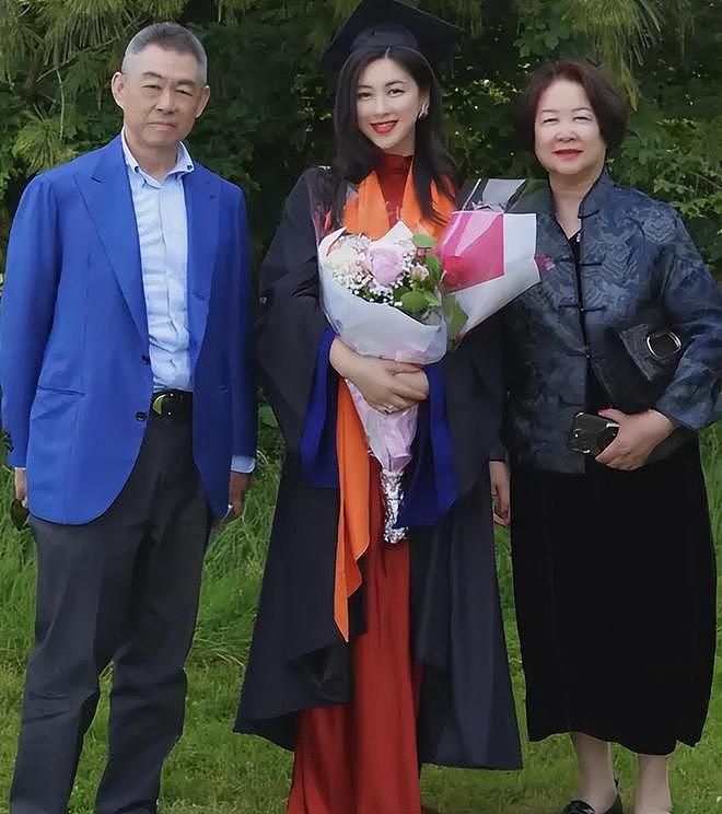 章泽天和朱珠同框，才发现女人到中年，幸不幸福都写在脸上（组图） - 20
