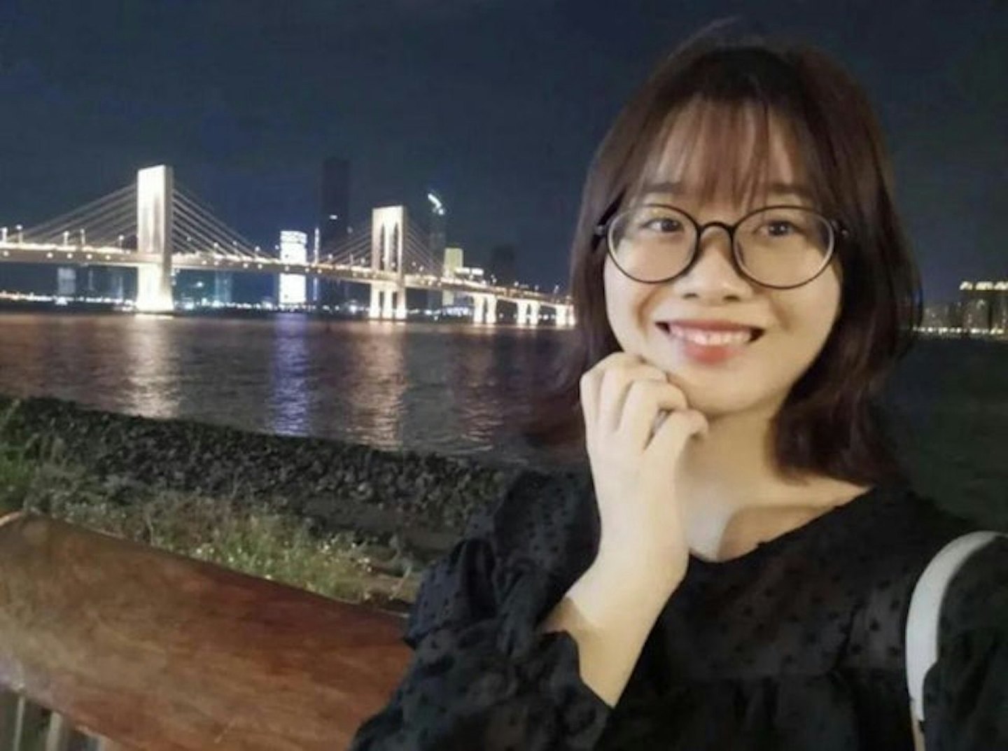 前DeepSeek研究员罗福莉官宣加入小米，传言曾称雷军千万年薪挖人（组图） - 2