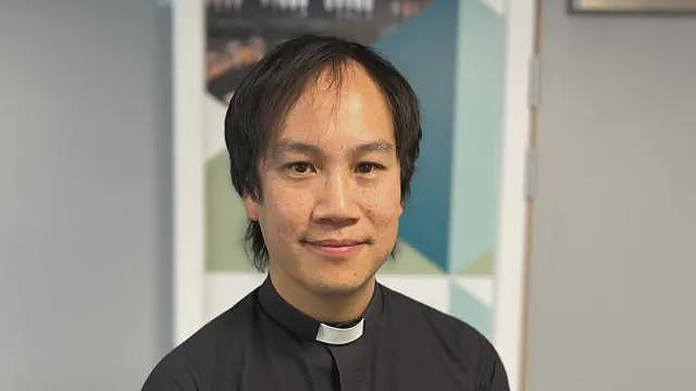 英籍华裔牧师推动表彰一战时期的中国劳工（组图） - 1