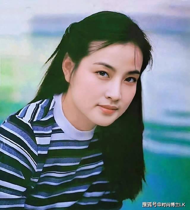 何赛飞美貌惹刘晓庆眼红，两个老戏骨，30年前，二者皆是风华绝代（组图） - 13