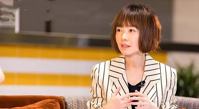 54岁鲁豫和小19岁阿云嘎同居,女方恋爱后容光焕发,越来越年轻(组图) - 7